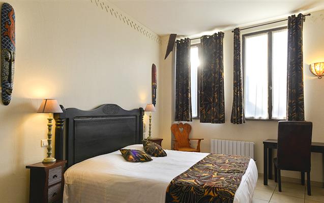 Chambre triple supérieure "Bali"  - Hôtel le Domaine des Thomeaux