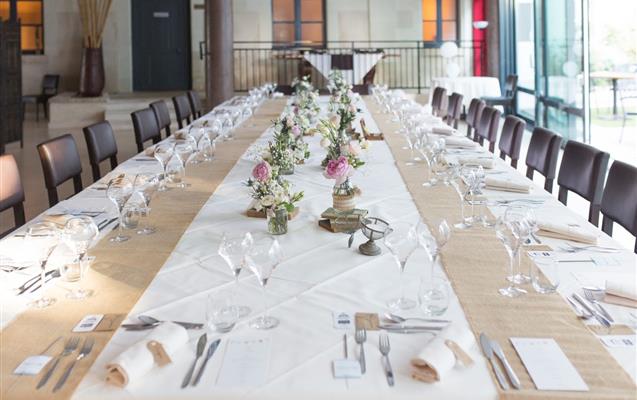 restaurant de 120 places - Hôtel le Domaine des Thomeaux