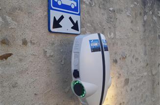 Bornes électriques - Hôtel le Domaine des Thomeaux